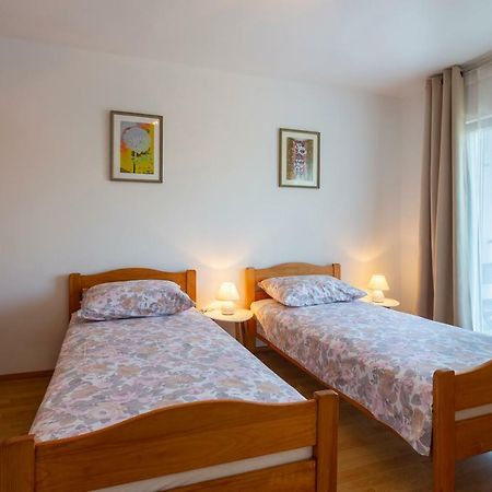 Apartment Anna With Free Private Parking Pola Esterno foto
